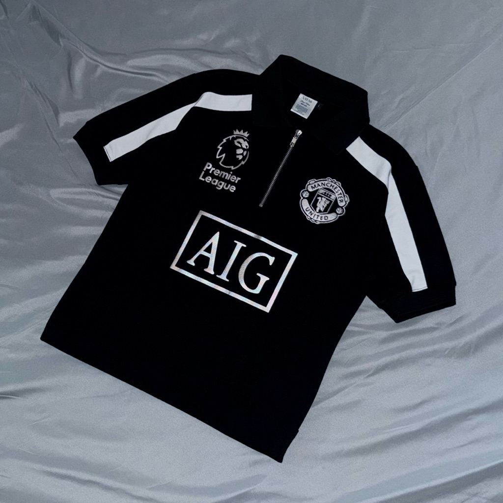 PoloShirt NatasOfficial.id MANCHESTER UNITED Manchester is Red Zipper YKK Unisex Cotton Pique High Q