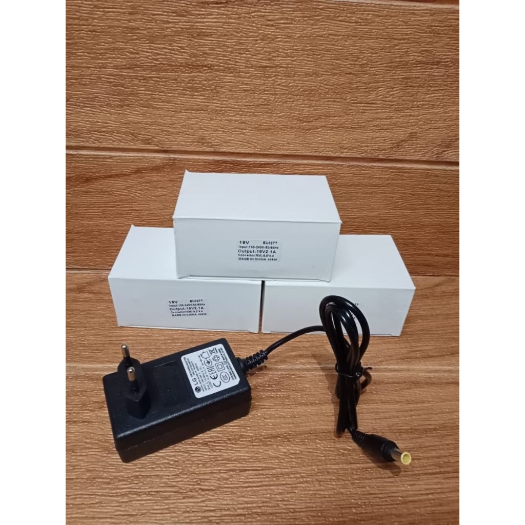 ADAPTOR LCD LG 19V 2,1A