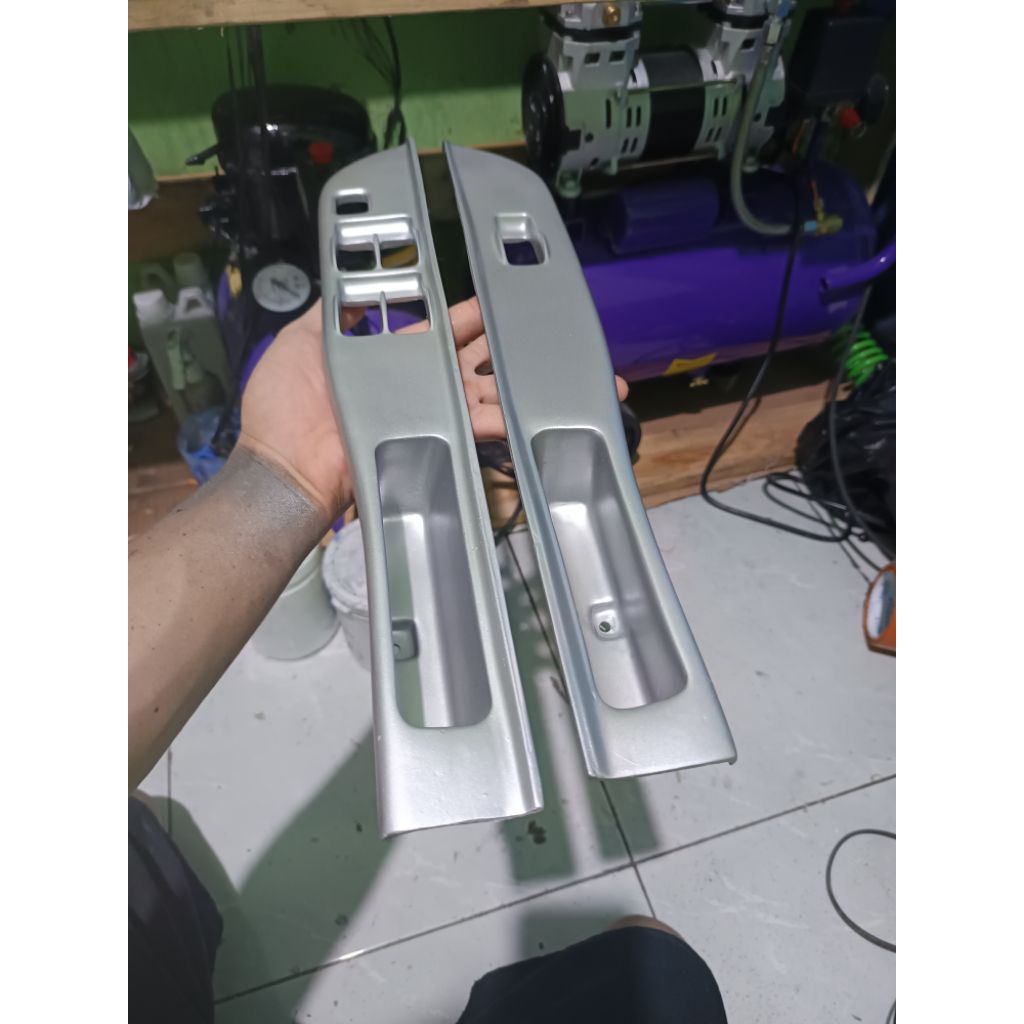 panel chasing power window Mitsubishi kuda