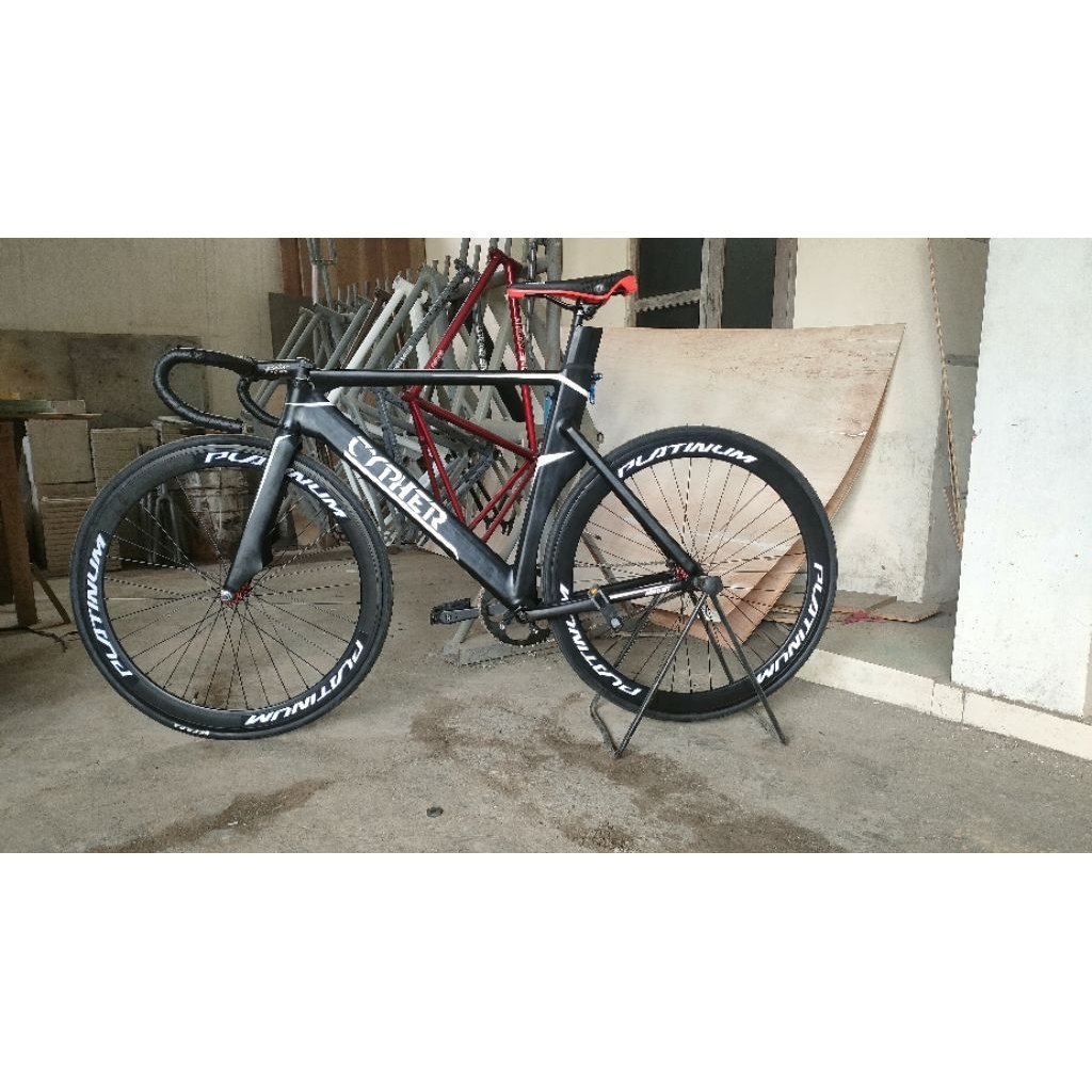 Sepeda custom fixie cypher