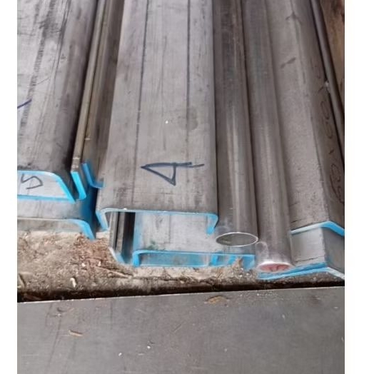 UNP (Kanal U) Stainless ss304 100x50x5mm Panjang 6 Meter