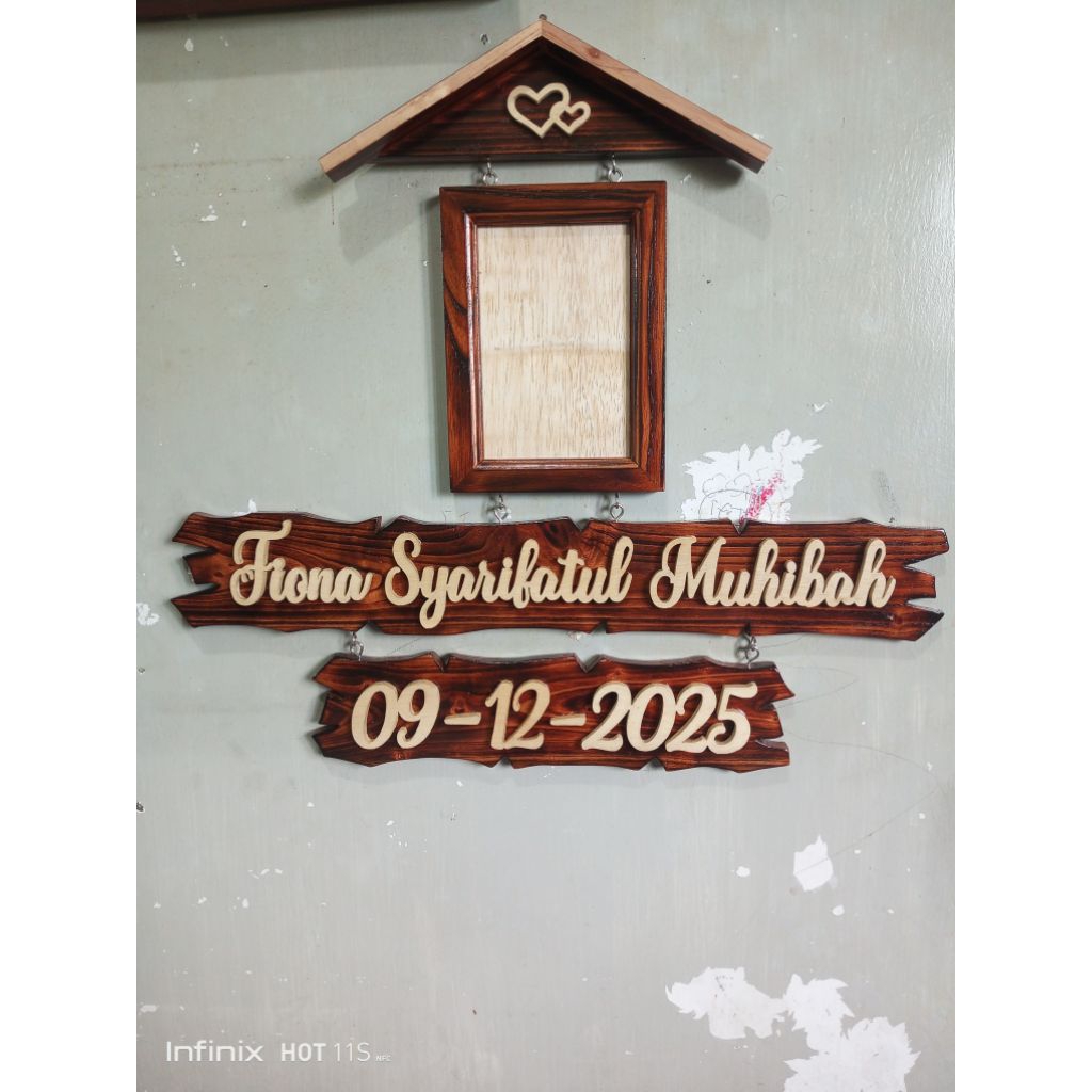 papan nama kayu custom