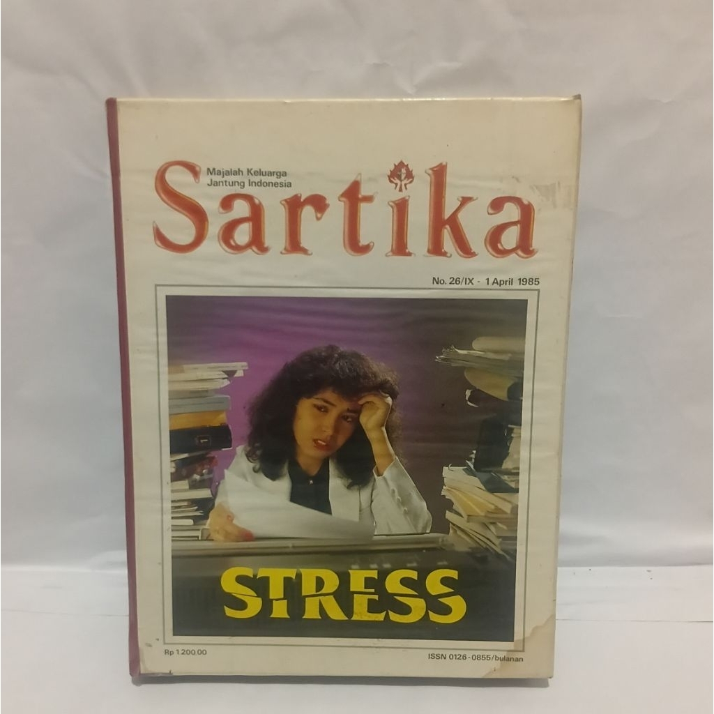Majalah Sartika - Majalah keluarga Jantung Indonesia Bundel April - Des 1985