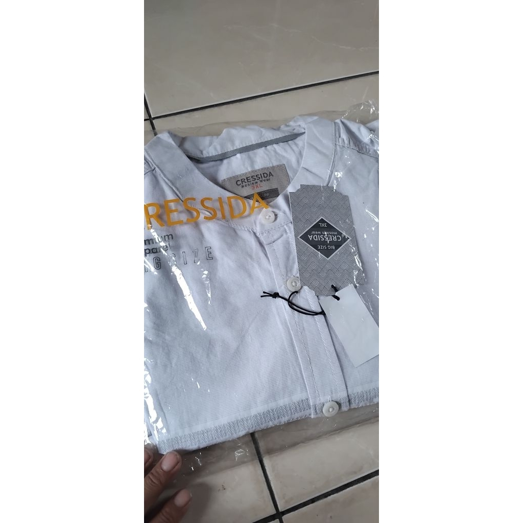 kemeja cressida tangan panjang slimfit