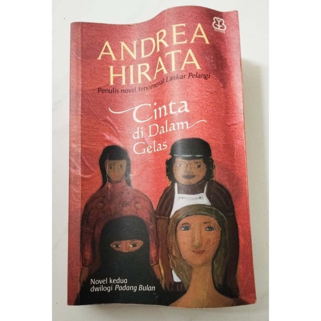 Buku Cinta Di Dalam Gelas & Padang Rembulan