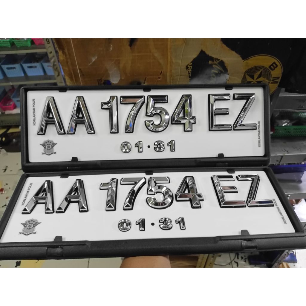PLAT NOMOR MOBIL VARIASI / PLAT TIMBUL CHROME LIST HITAM