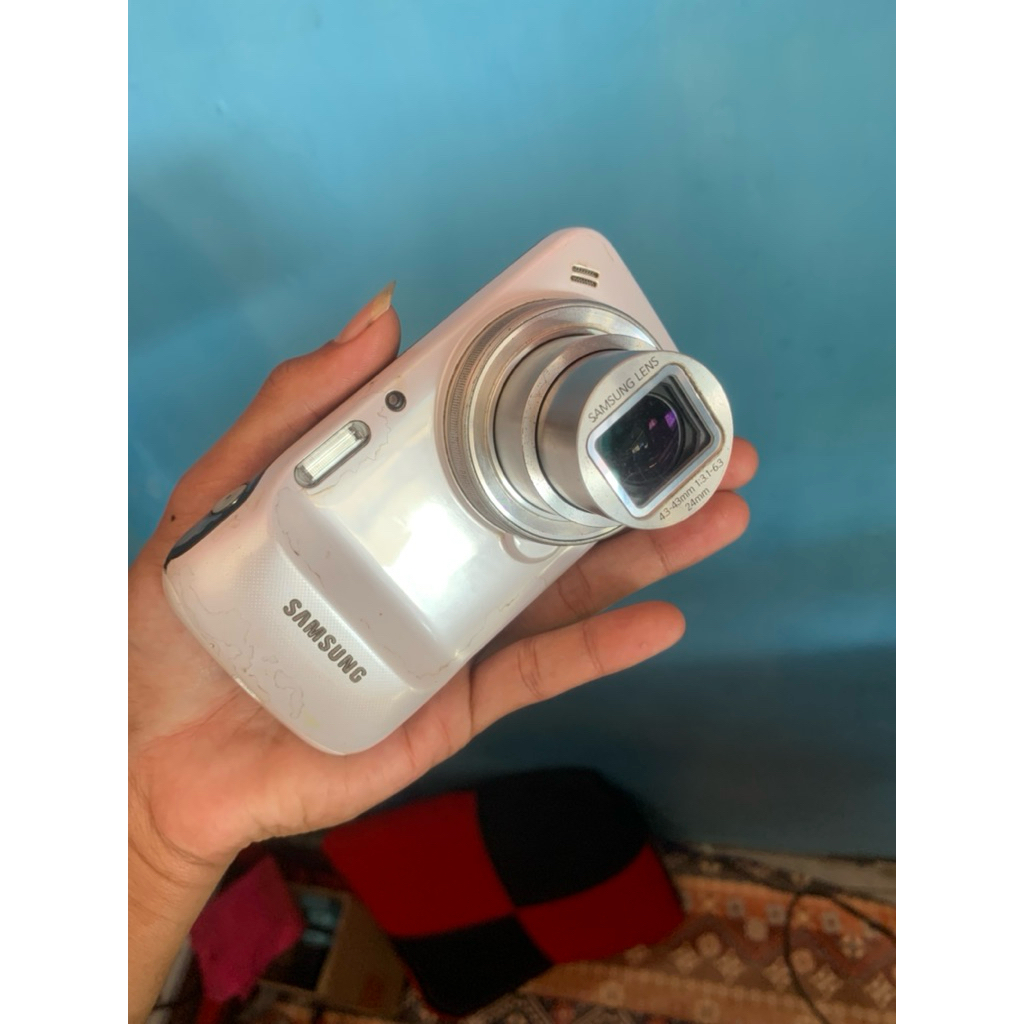Samsung s4 zoom
