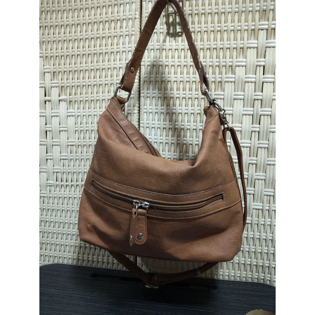 PRELOVED VINCIS BENCH