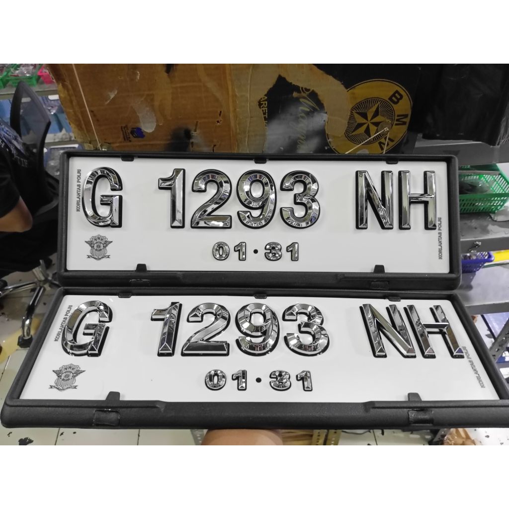 PLAT TIMBUL MOBIL HURUF PUTIH / PLAT NOMOR TIMBUL FONT PUTIH UNTUK MOBIL