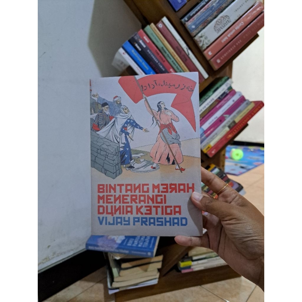 Bintang Merah Menerangi Dunia Ketiga