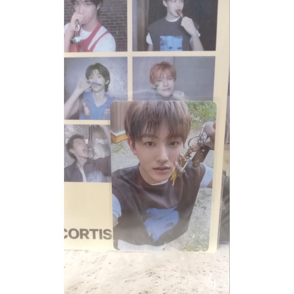 Photocard seonghyeon cortis wverse ver