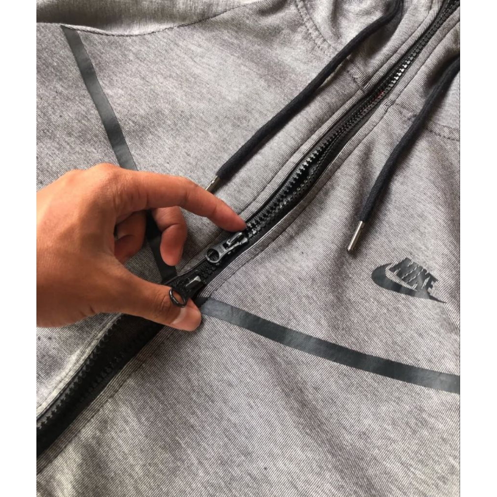 nike tech fleece