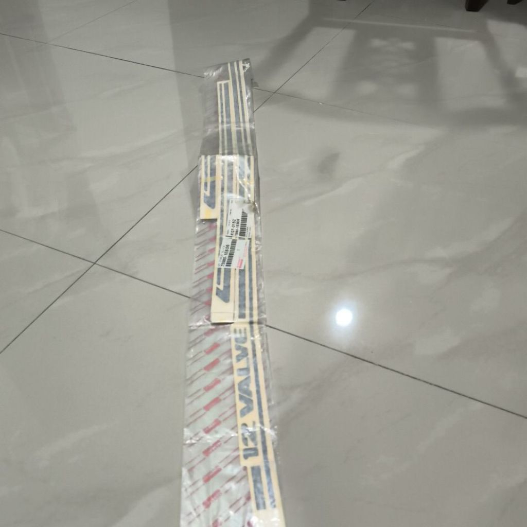 Stiker Toyota Starlet Original Toyota