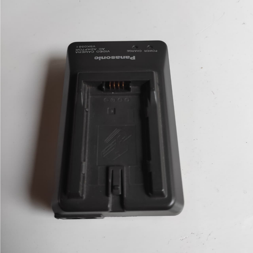 AC ADAPTOR VSK0581