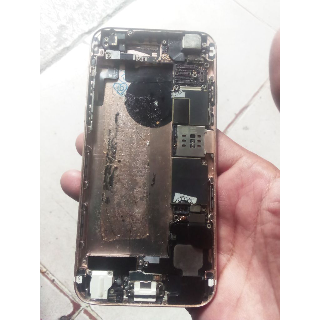 Mesin iPhone 6 minus nyala mati nyala mati