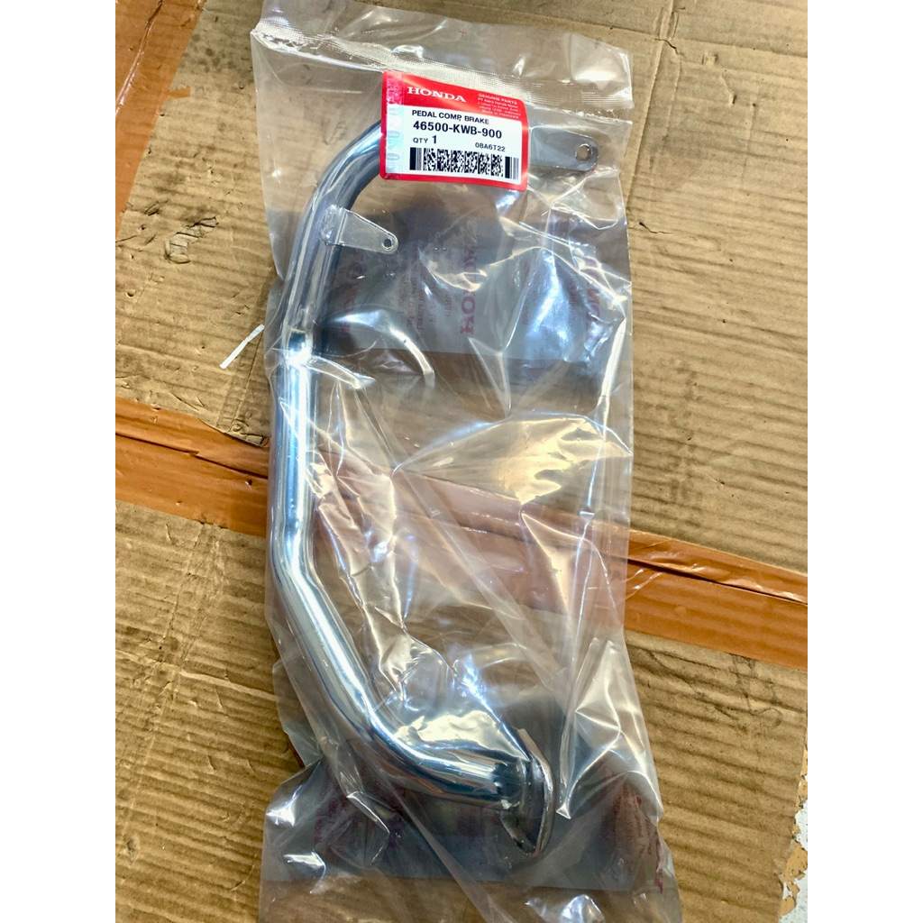 PEDAL REM BELAKANG REVO FIT REVO ABSOLUTE BLADE PIJAKAN REM BELAKANG BLADE REVO ABSOLUTE REVO ABSOLU