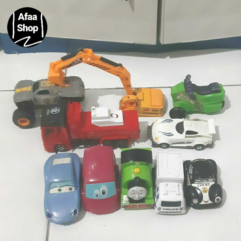 Mainan campur happy meal mcd cfc diecast mobil cars tayo 1 set take all