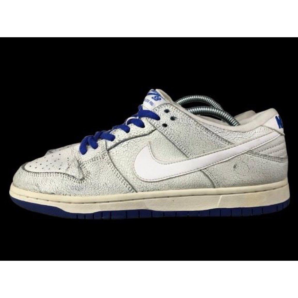 SEPATU NIKE SB DUNK LOW