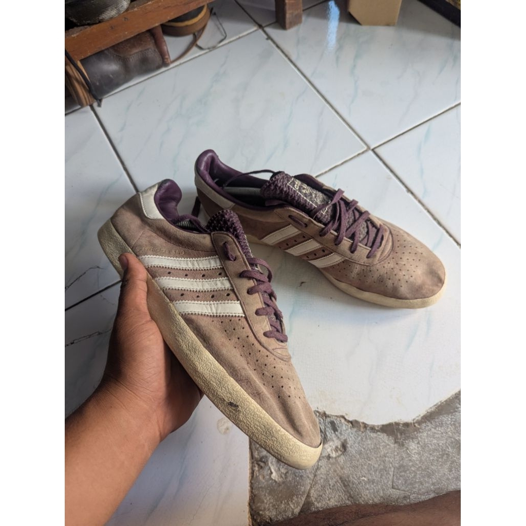 adidas 350 size 45