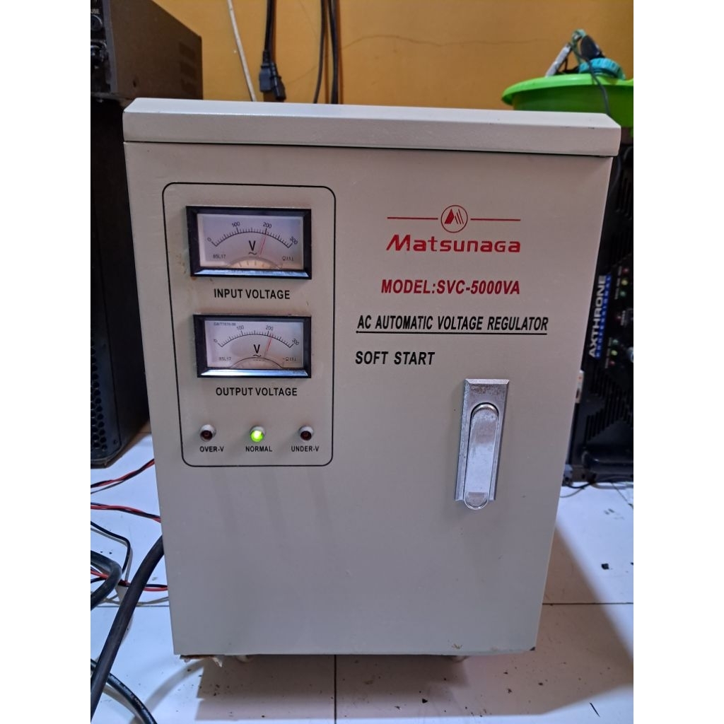 STAVOL MATSUNAGA SVC 5000VA / STABILIZER / MATSUNAGA