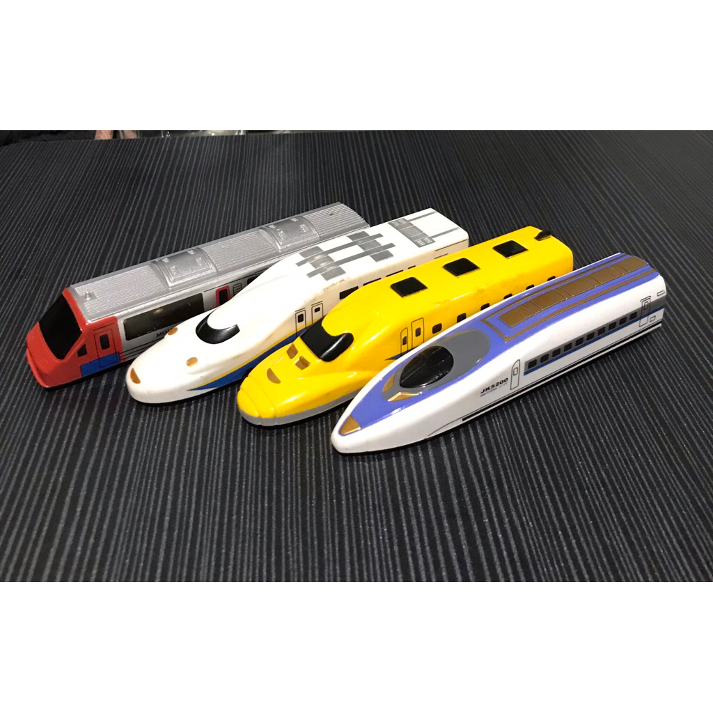 Set Kereta Hokben bekas