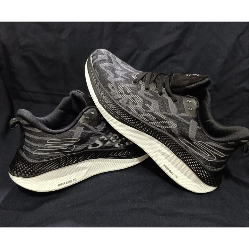 Sepatu Skechers Pria/Sepatu Outdoor, Ringan, Empuk dan Nyaman dipakai