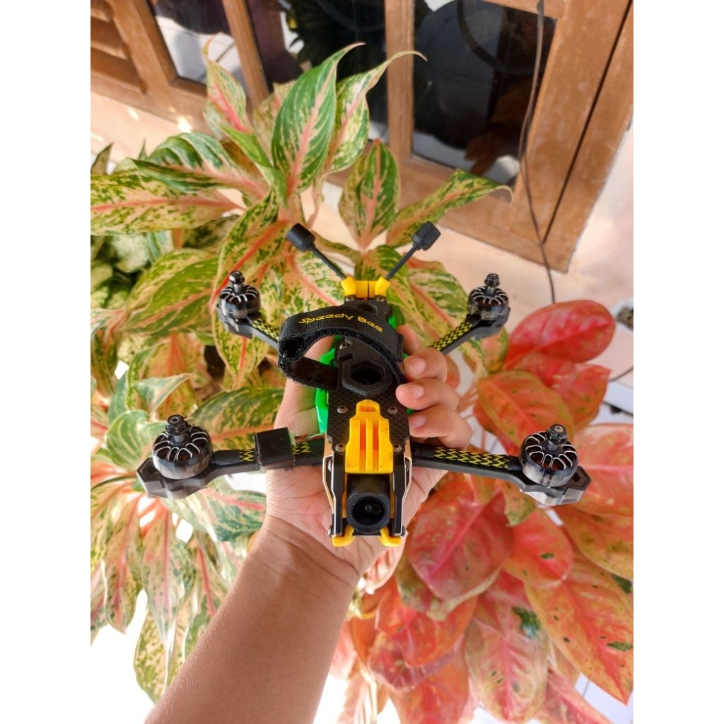 DRONE FPV MARIO 5 DJI 04 PRO SECOND