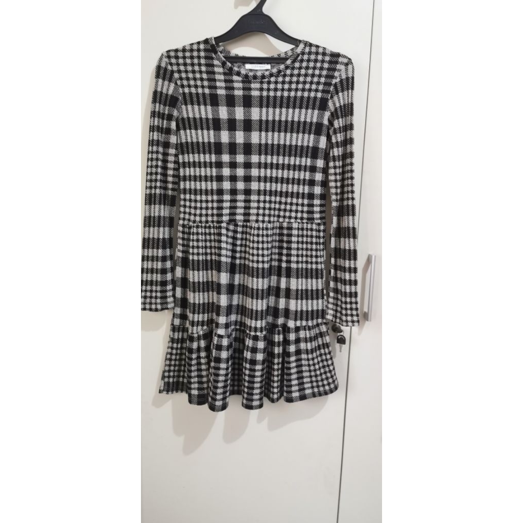 Zara dress