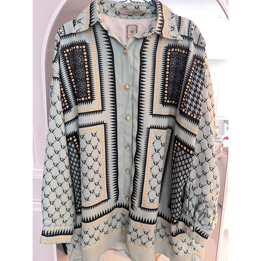 Preloved Quimby Top Shirt Vivi Zubedi VVGC // Kemeja Dress vivi zubedi // Benang jarum Ria miranda