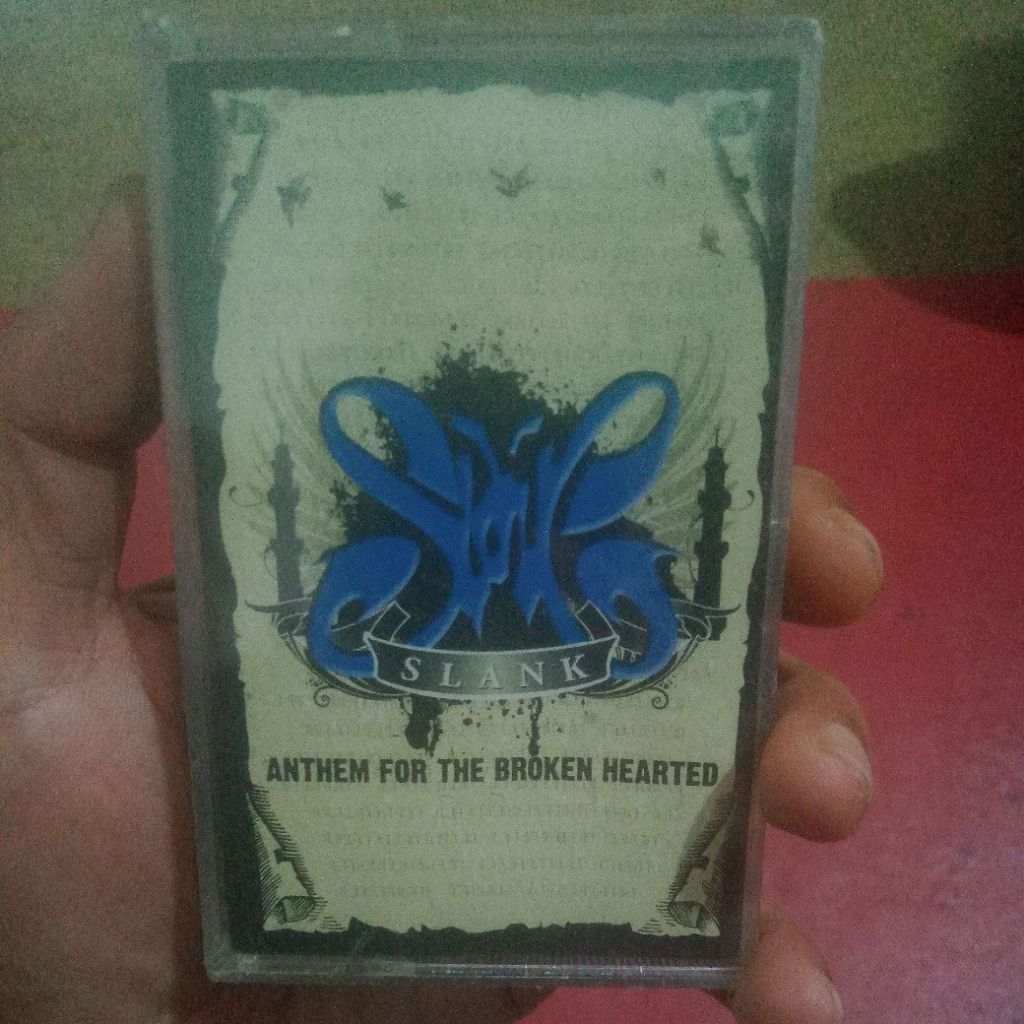 kaset pita Slank Anthem for the broken hearted