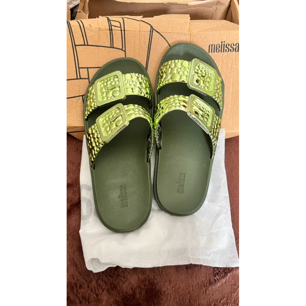 preloved sandal melissa