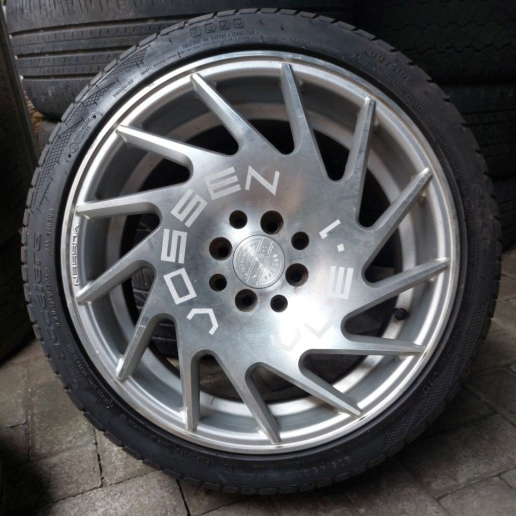 Velg Second Vossen Celong Ring 17 PCD 4x100/114.3 ET 30-45 Bekas Copotan (4 pcs)