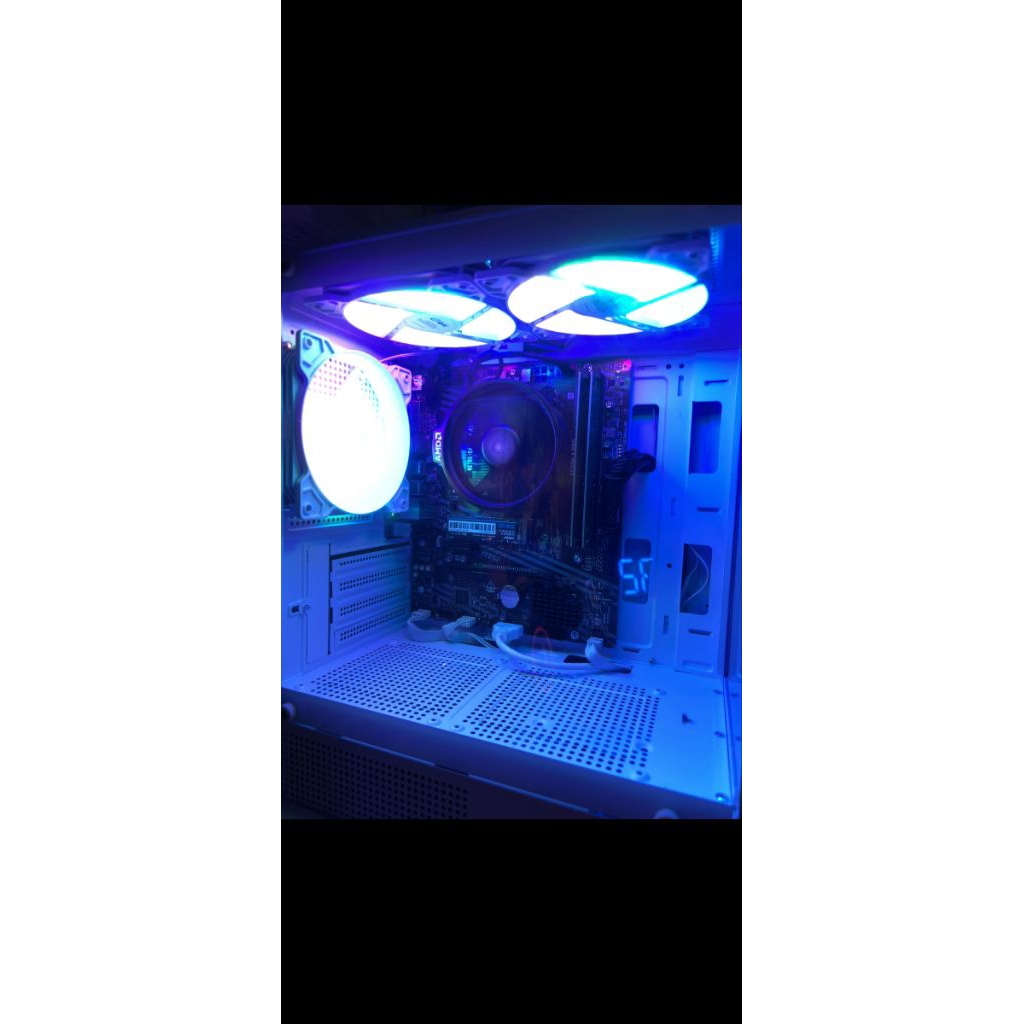 PC AMD RYZEN 5 5600GT RAM 16GB NVME 256GB Monitor 24 inch Fullset Bekas Januari 2026