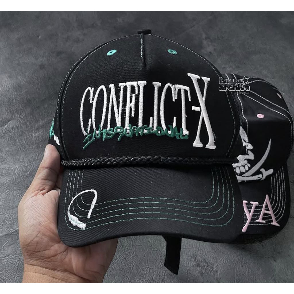 Topi Ropehat ConflictX x Azerthecreator