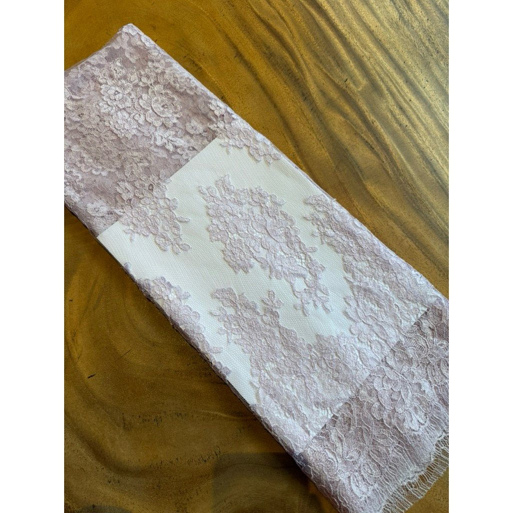 France Lace Cheekboutiquehouse