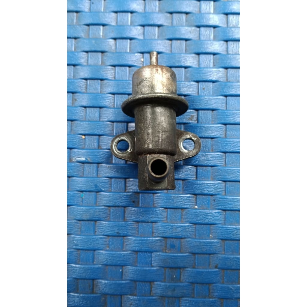 Pressure Regulator Bensin Hyundai Trajet V6