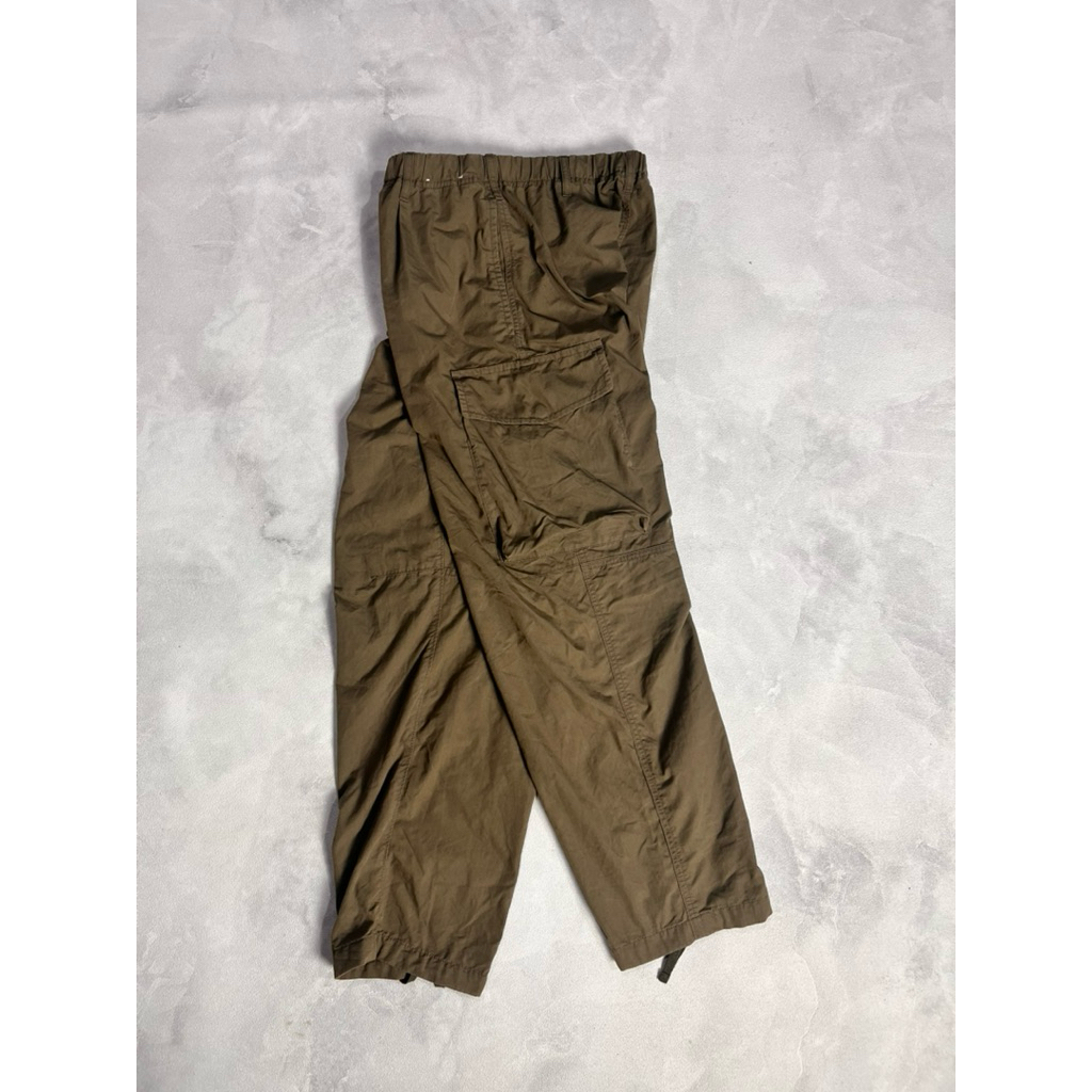 uniqlo cargo baggy pants