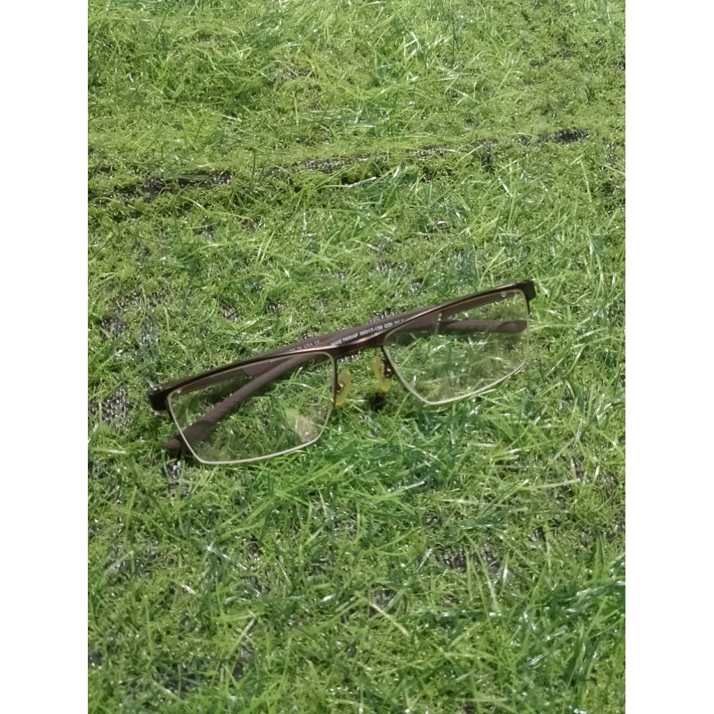 Kaca Mata Nike Made In Usa Kondisi Siap pakai Minus lecet Pemakaian Second