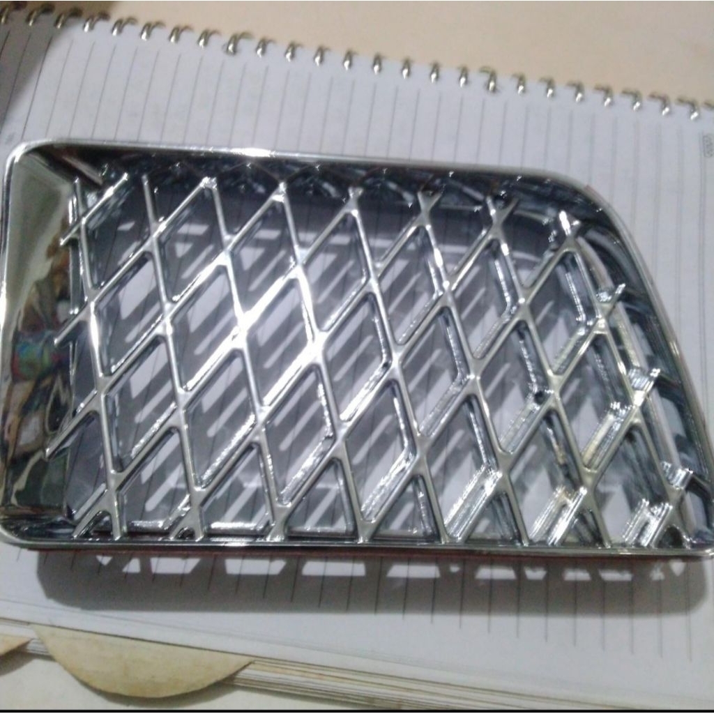 garnish dekorasi foglamp avanza lama