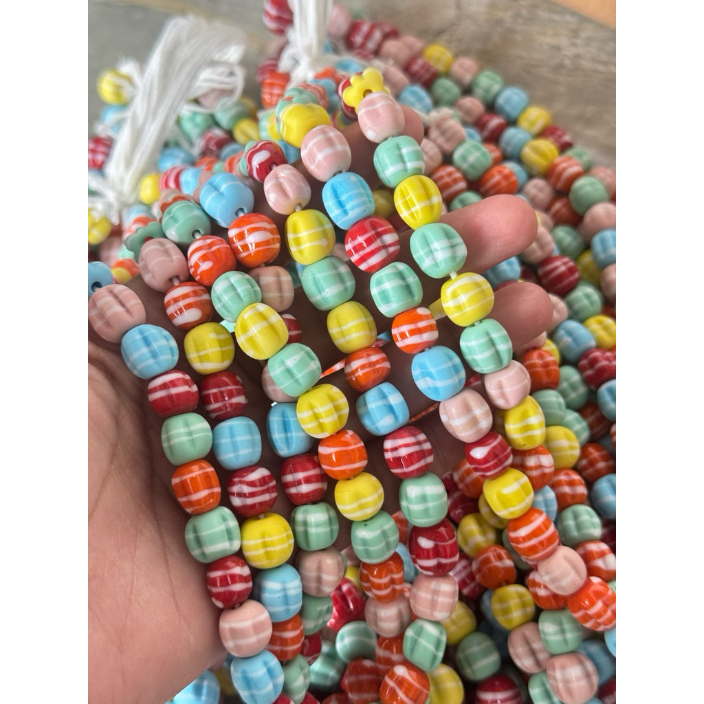 Manik belimbing Mix / manik kaca jombang / java glass beads