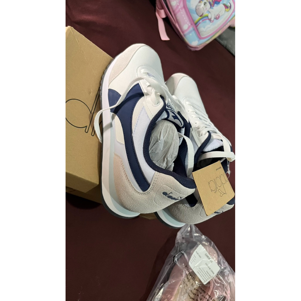 sepatu DIADORA WOMEN