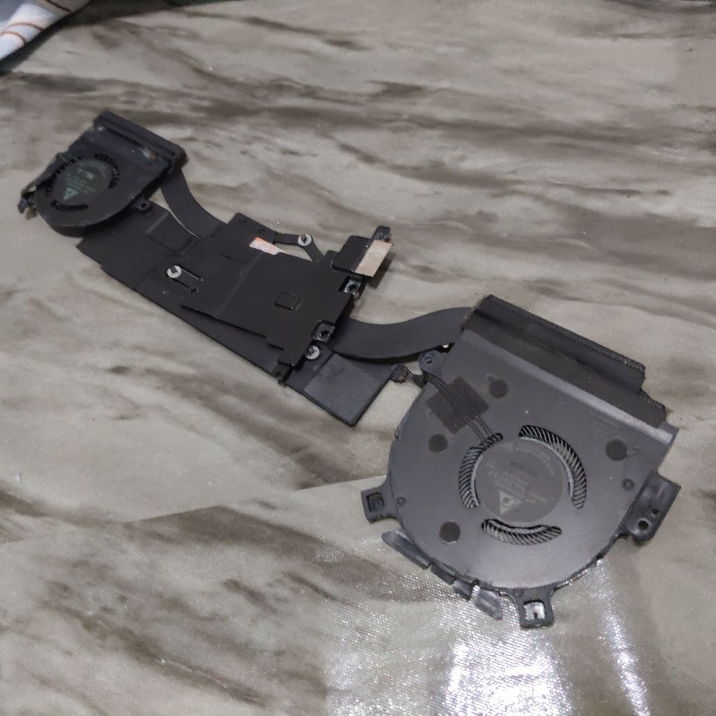 Heatsink fan kipas pendingin Laptop lenovo C940