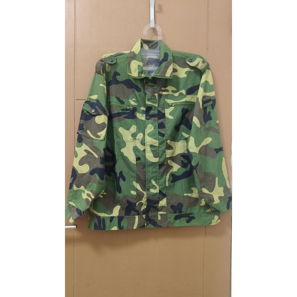 1 Stel BDU Chinese Army Woodland Original XXL