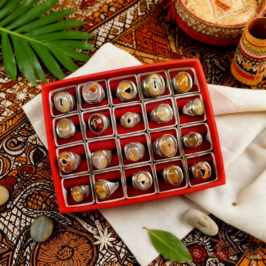 Cincin Batu Akik Sulaiman Anggur Combong Natural Asli Ring Monel Lawasan Klasik Terbaik