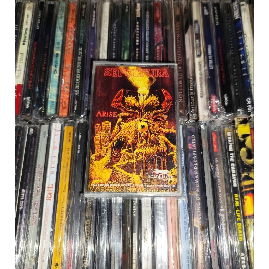 Kaset Sepultura - Arise