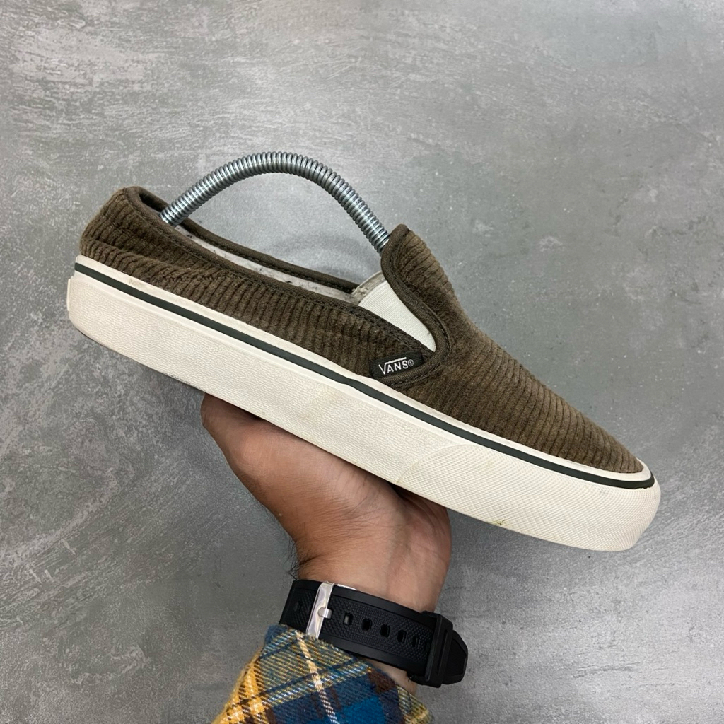 [Size 40.5] Rare Vans Corduroy Classic Slip On 98 DX Brown Second Original Kondisi Mulus Nominus. Ha