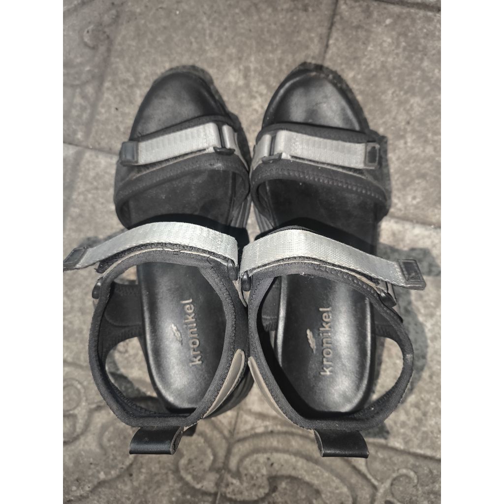 [PRELOVED] Sandal Tinggi Tali Wanita Kronikel Project Skylar Black ukuran 39 Sepatu Sendal