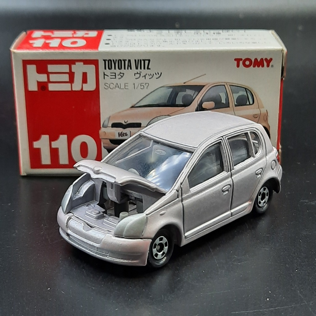 Tomica Tomy Merah 110 Toyota Vitz Pink Muda Unsealed