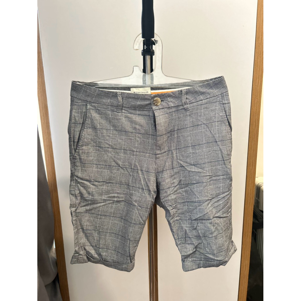 celana pendek pria preloved