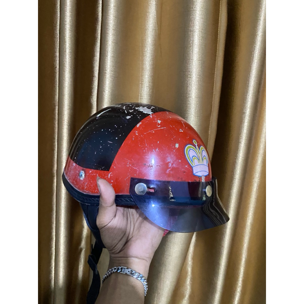 HELM JADUL CHIPS (CROWN) ORIGINAL